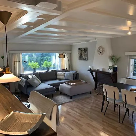 Private Big Garden Double With Outside Hottub And Barrelsauna, Woodside, Nature * Voorthuizen